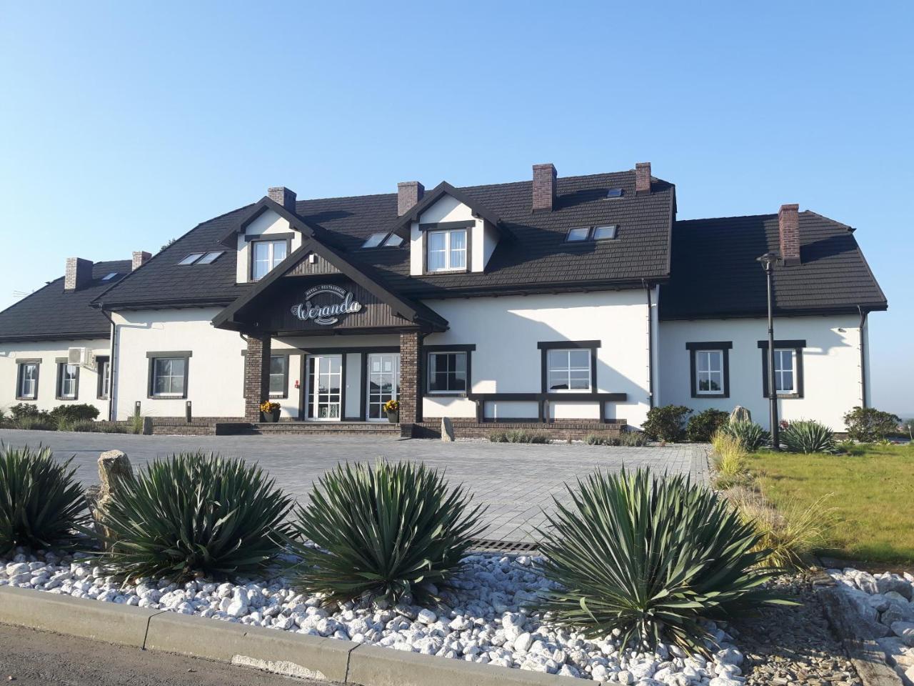 Hotel Weranda Lopuszno Jedle  Exterior photo